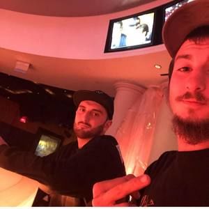 Meet your Posher, Cody